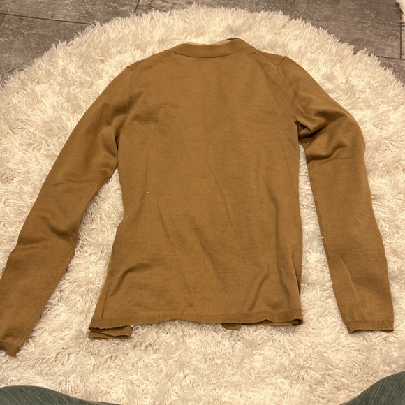 Burberry Scalloped Cardigan - Picture 6 of 14